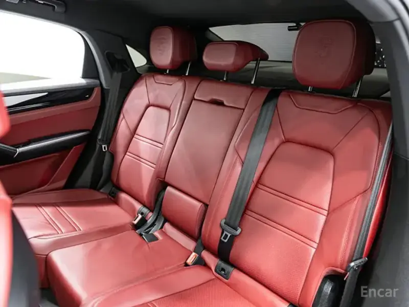 2023 Porsche Cayenne с пробегом 48 430 км