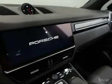 2023 Porsche Cayenne с пробегом 28 560 км