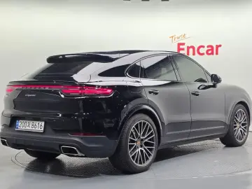 2022 Porsche Cayenne с пробегом 7 607 км