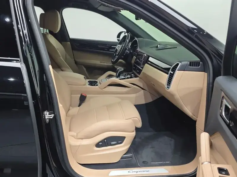 2022 Porsche Cayenne с пробегом 7 607 км