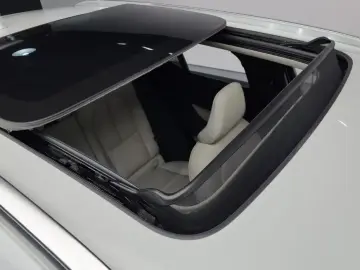 2023 Volvo XC40 с пробегом 21 167 км