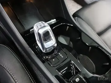 2023 Volvo XC40 с пробегом 14 385 км