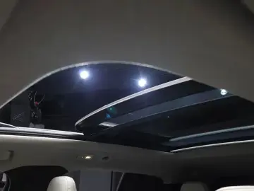 2023 Volvo XC40 с пробегом 21 976 км