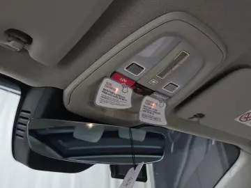 2024 Volvo XC40 с пробегом 17 509 км