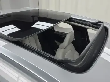 2024 Volvo XC40 с пробегом 17 509 км