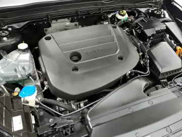 2023 Volvo XC40 с пробегом 50 864 км