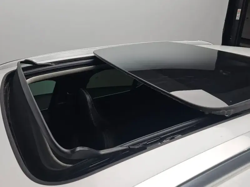 2023 Volvo XC40 с пробегом 46 011 км