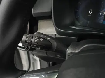 2023 Volvo XC40 с пробегом 46 011 км