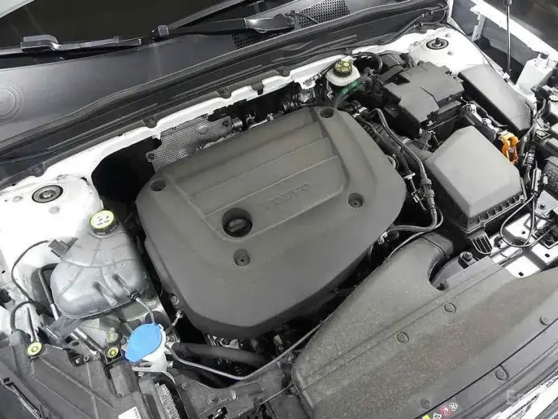2024 Volvo XC40 с пробегом 12 872 км