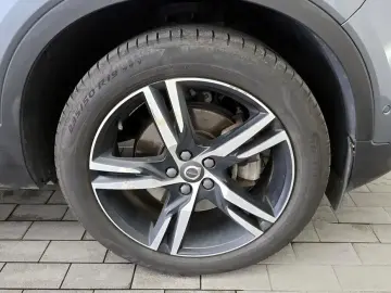2019 Volvo XC40 с пробегом 127 235 км