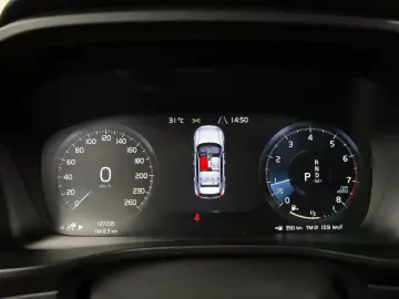2019 Volvo XC40 с пробегом 127 235 км