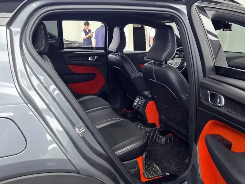 2019 Volvo XC40 с пробегом 127 235 км