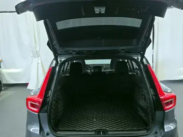 2019 Volvo XC40 с пробегом 127 235 км