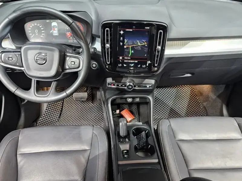 2018 Volvo XC40 с пробегом 64 179 км