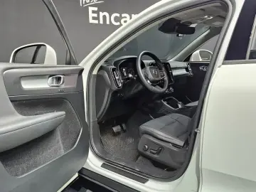 2018 Volvo XC40 с пробегом 64 179 км