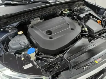 2021 Volvo XC40 с пробегом 76 781 км