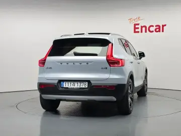 2020 Volvo XC40 с пробегом 142 392 км