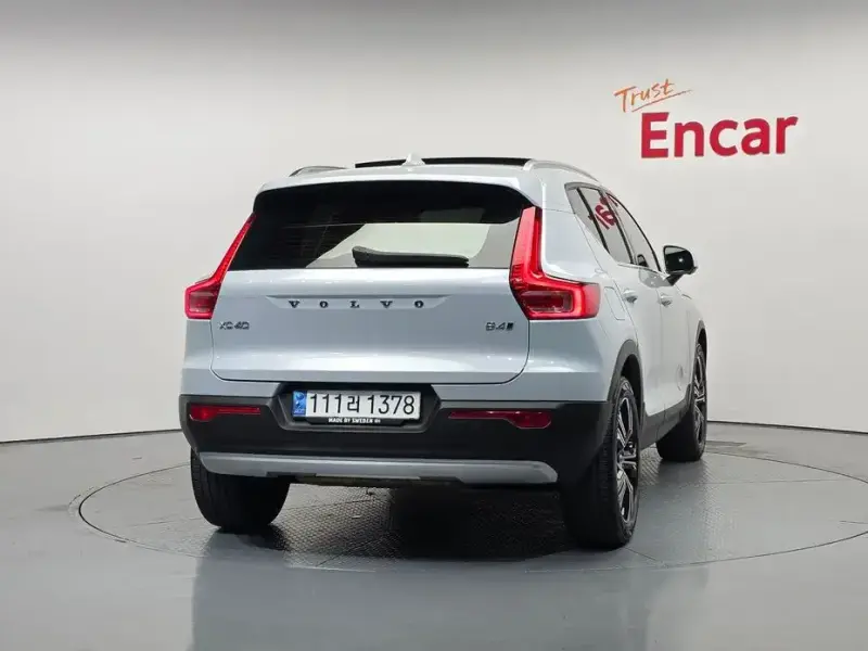 2020 Volvo XC40 с пробегом 142 392 км