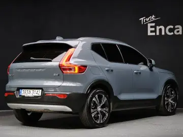 2021 Volvo XC40 с пробегом 46 768 км