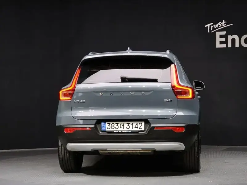2021 Volvo XC40 с пробегом 46 768 км