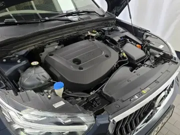 2020 Volvo XC40 с пробегом 28 871 км