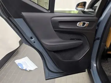2021 Volvo XC40 с пробегом 46 768 км