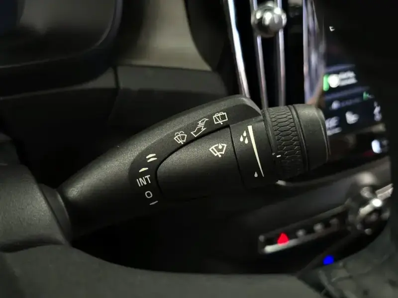2021 Volvo XC40 с пробегом 46 768 км