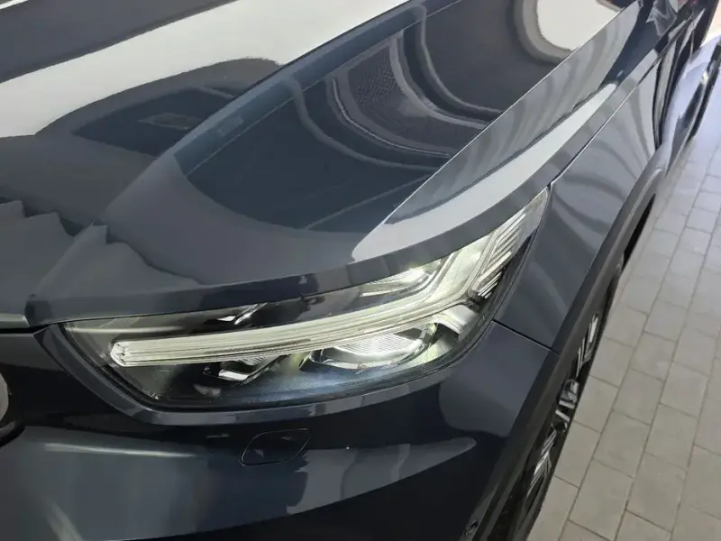 2020 Volvo XC40 с пробегом 28 871 км