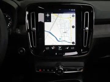 2020 Volvo XC40 с пробегом 48 853 км
