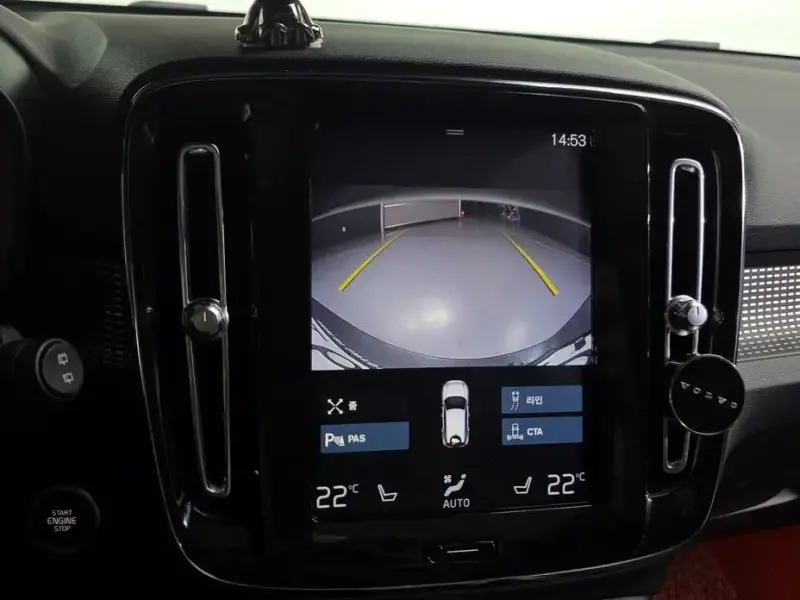 2019 Volvo XC40 с пробегом 94 390 км