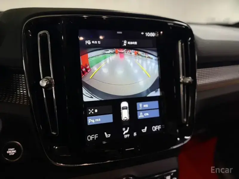2018 Volvo XC40 с пробегом 118 465 км