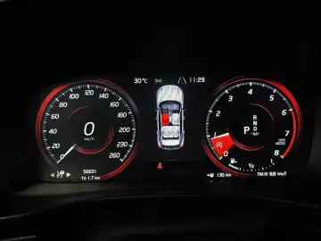 2020 Volvo XC40 с пробегом 56 631 км