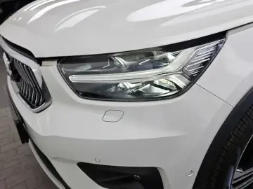 2020 Volvo XC40 с пробегом 56 631 км