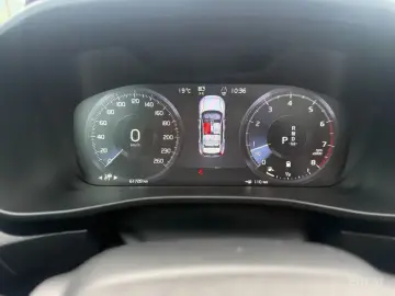 2020 Volvo XC40 с пробегом 61 727 км