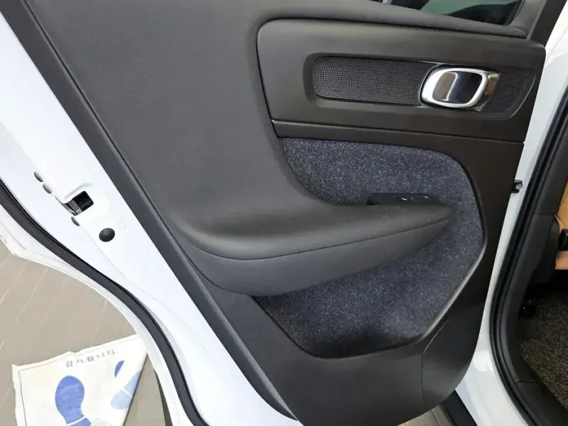2020 Volvo XC40 с пробегом 56 631 км
