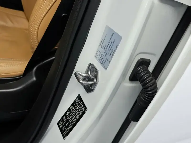 2020 Volvo XC40 с пробегом 56 631 км