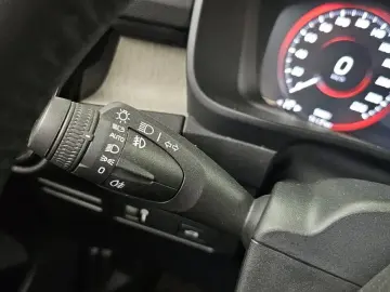 2020 Volvo XC40 с пробегом 56 631 км