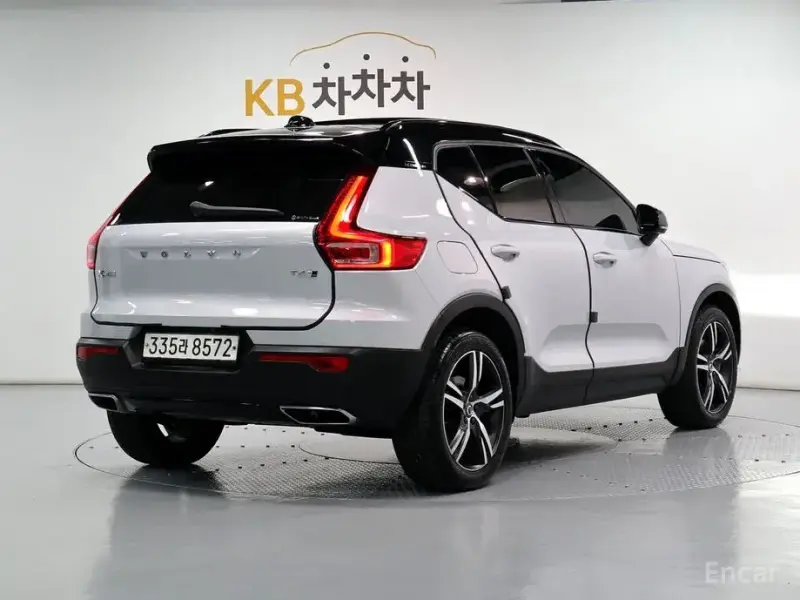 2020 Volvo XC40 с пробегом 40 117 км