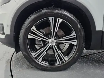 2021 Volvo XC40 с пробегом 31 037 км