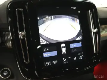 2020 Volvo XC40 с пробегом 40 117 км