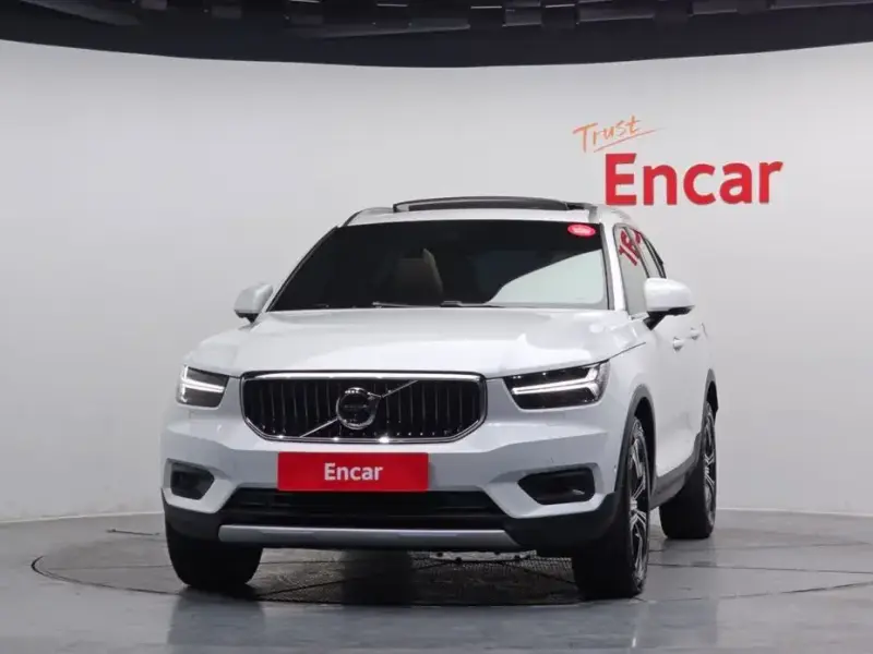 2019 Volvo XC40 с пробегом 25 367 км