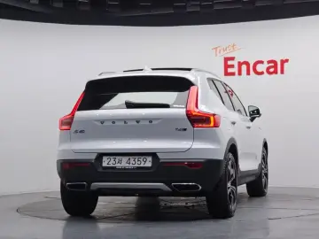 2019 Volvo XC40 с пробегом 25 367 км