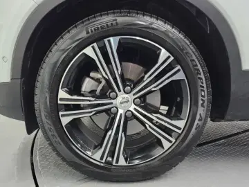 2019 Volvo XC40 с пробегом 25 367 км