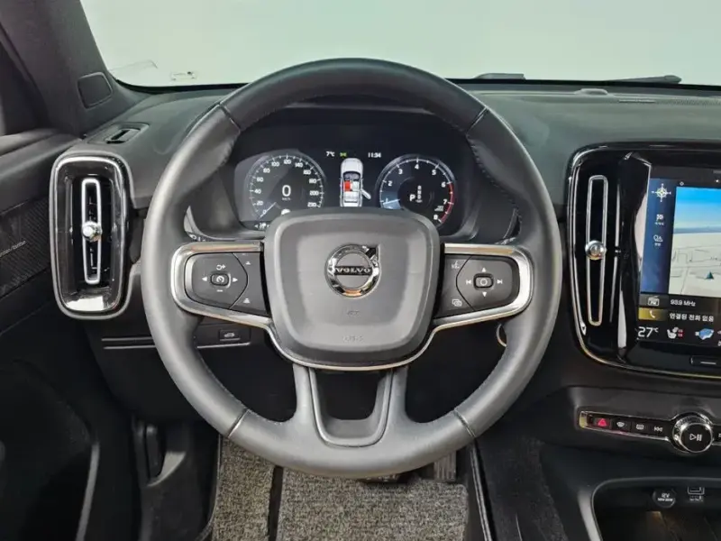 2019 Volvo XC40 с пробегом 25 367 км