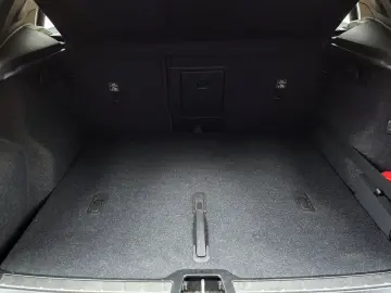 2020 Volvo XC40 с пробегом 81 210 км