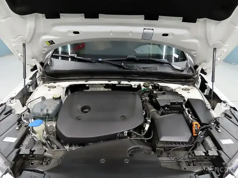 2021 Volvo XC40 с пробегом 31 743 км
