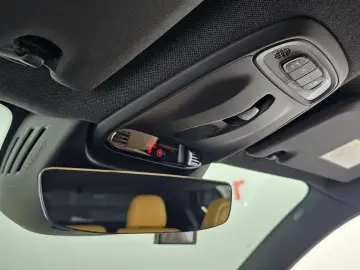 2021 Volvo XC40 с пробегом 32 099 км