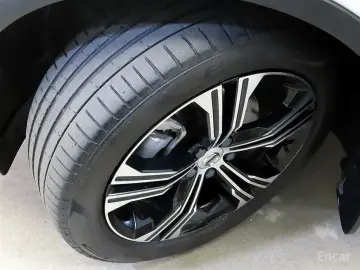 2022 Volvo XC40 с пробегом 36 816 км