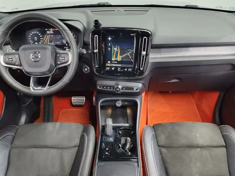 2018 Volvo XC40 с пробегом 95 802 км