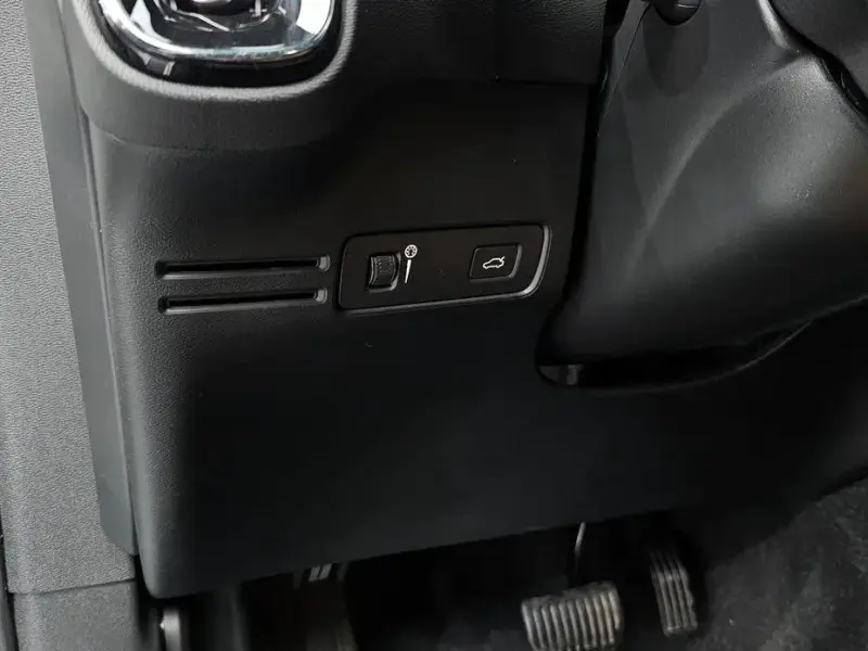 2019 Volvo XC40 с пробегом 38 751 км
